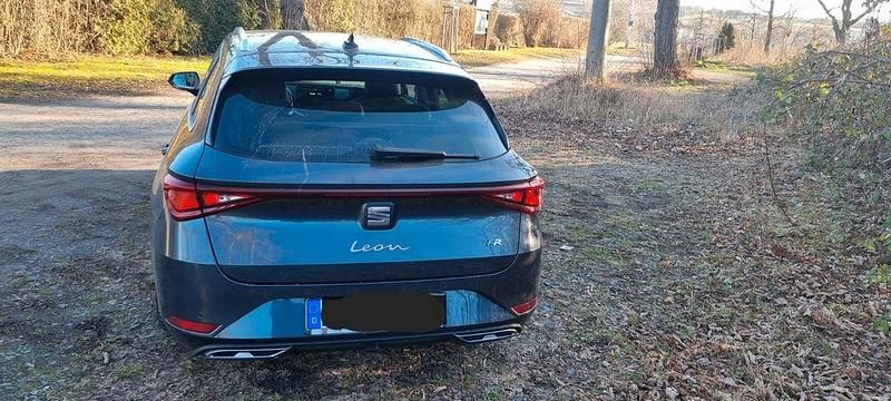 Gebraucht Seat Leon FR 150 PS (110 kW) 2022 Grau Kombi