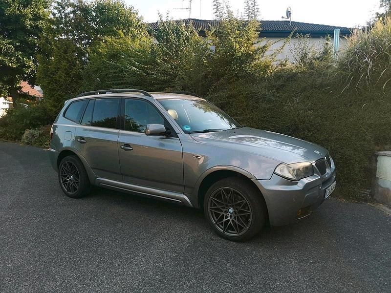 Grau Gebraucht 2009 BMW X3 M Sport SUV | 7.500 € (Fairer Preis) - Bild 1/4