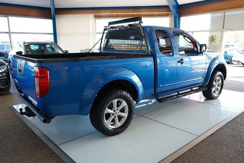 Gebraucht Nissan Navara XE 190 PS (139 kW) 2012 Blau Pickup