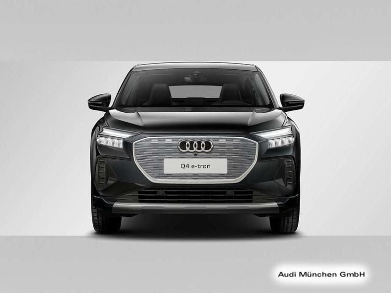 Gebraucht Audi Q4 e-tron Advanced 210 kW (286 PS) 2025 Mythosschwarz metallic SUV