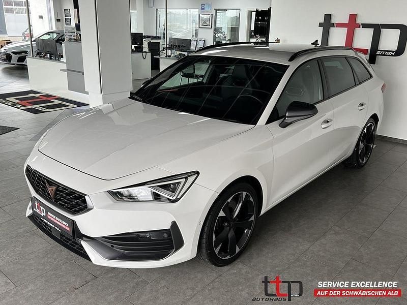 "candy" weiss Gebraucht 2023 Cupra Leon Kombi | 28.250 € (Guter Preis) - Bild 1/4