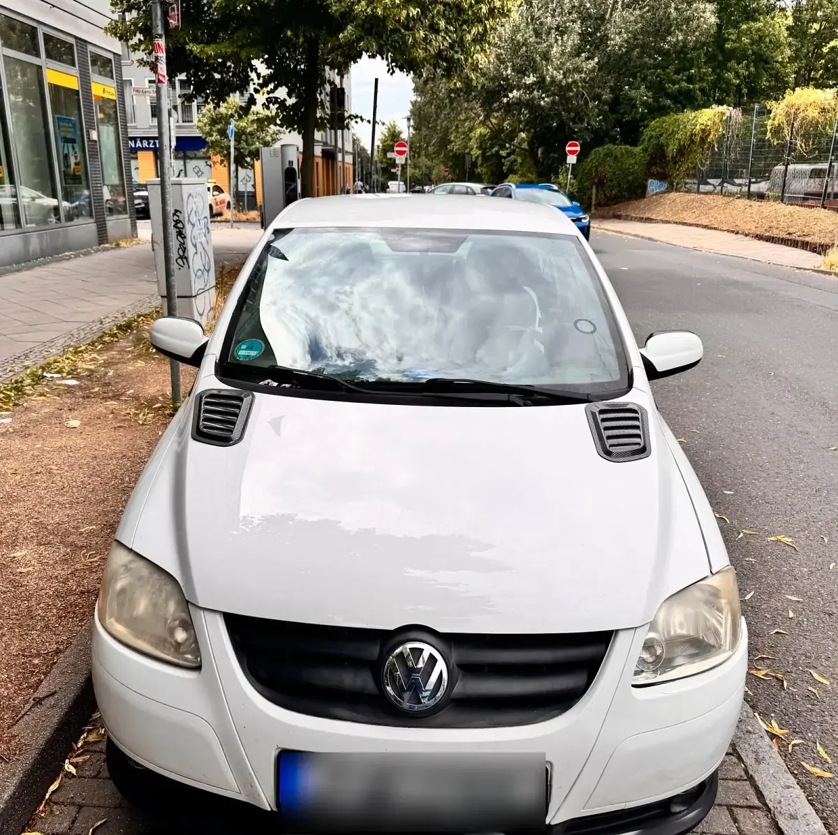 Gebraucht VW Fox Style 60 PS (44 kW) 2010 Weiß Kleinwagen