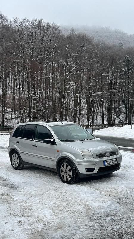 Grau Gebraucht 2004 Ford Fusion Kleinwagen | 1.100 € (Guter Preis) - Bild 1/3