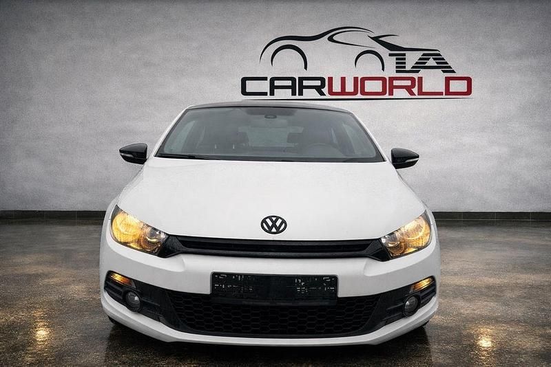 Gebraucht VW Scirocco 160 PS (117 kW) 2009 Weiß Coupé