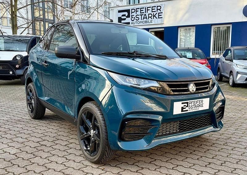 Neu Aixam Coupe Sport 2026 Petrol Coupé