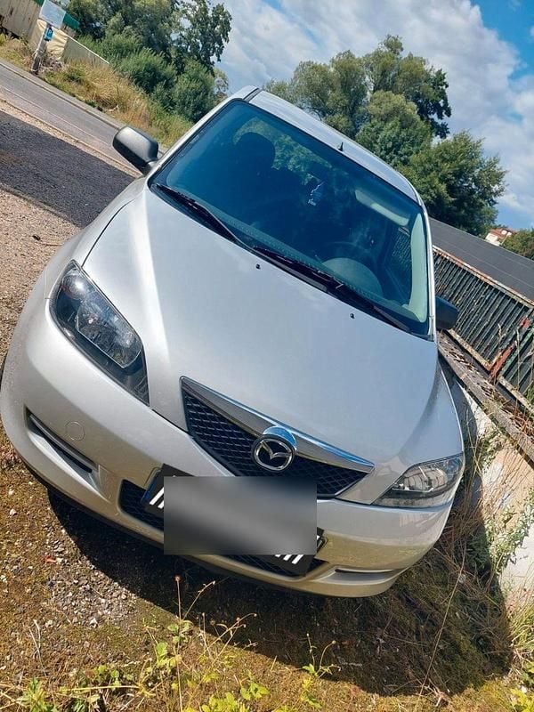 Silber Gebraucht 2005 Mazda 2 Kleinwagen | 2.500 € (Fairer Preis) - Bild 1/4