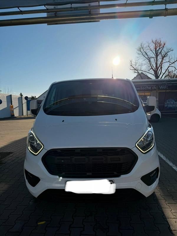 Weiß Gebraucht 2019 Ford Transit Custom Trend Van / Kleinbus | 14.899 € (Superpreis) - Bild 1/4