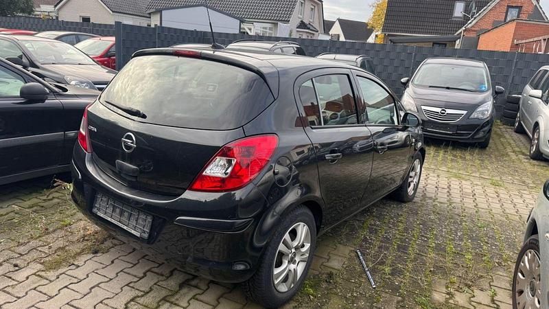 Schwarz Gebraucht 2013 Opel Corsa Active Kleinwagen | 2.450 € (Fairer Preis) - Bild 1/4