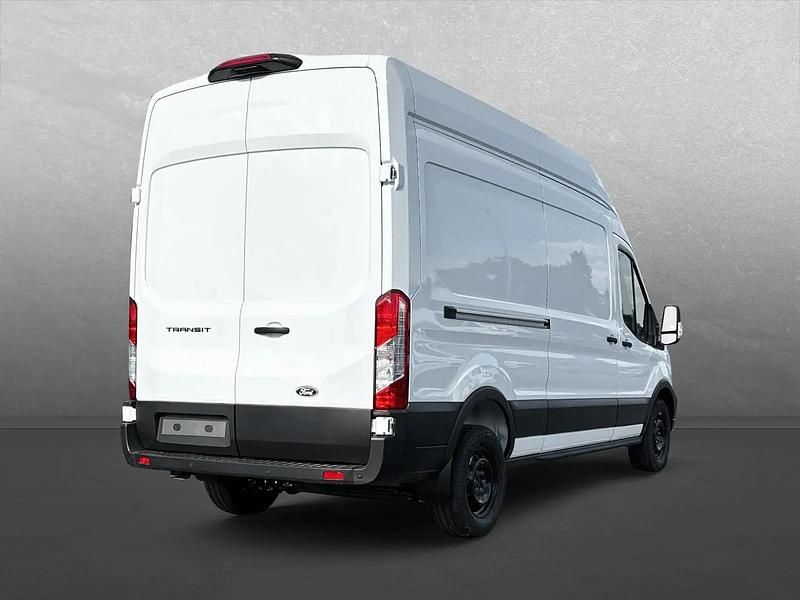 Gebraucht Ford Transit Trend 131 PS (96 kW) 2025 Andere Van