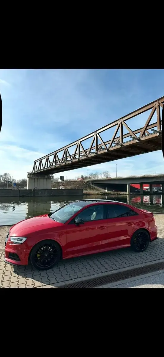 Gebraucht Audi S3 310 PS (228 kW) 2018 Rot Limousine