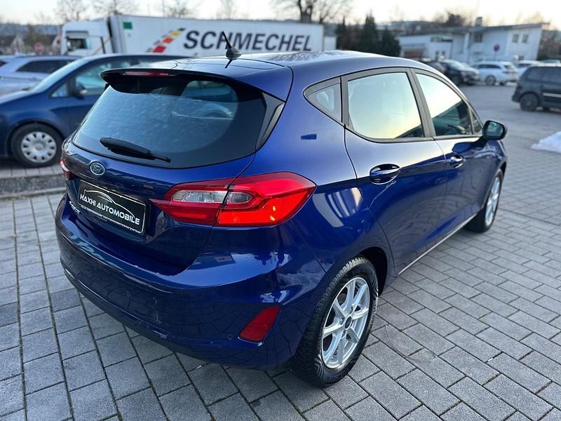 Gebraucht Ford Fiesta Cool & Connect 86 PS (63 kW) 2017 Blau Kleinwagen