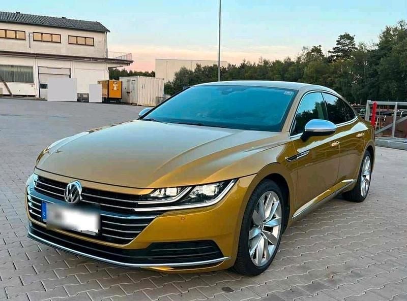 Gold Gebraucht 2017 VW Arteon Limousine | 19.000 € (Fairer Preis) - Bild 1/4