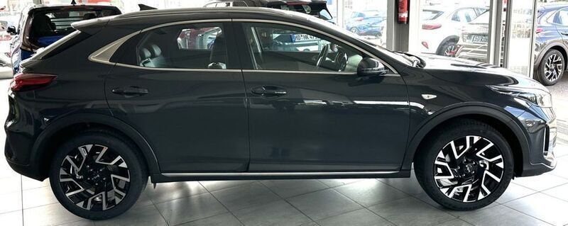 Gebraucht Kia XCeed Vision 140 PS (102 kW) 2025 Grau SUV