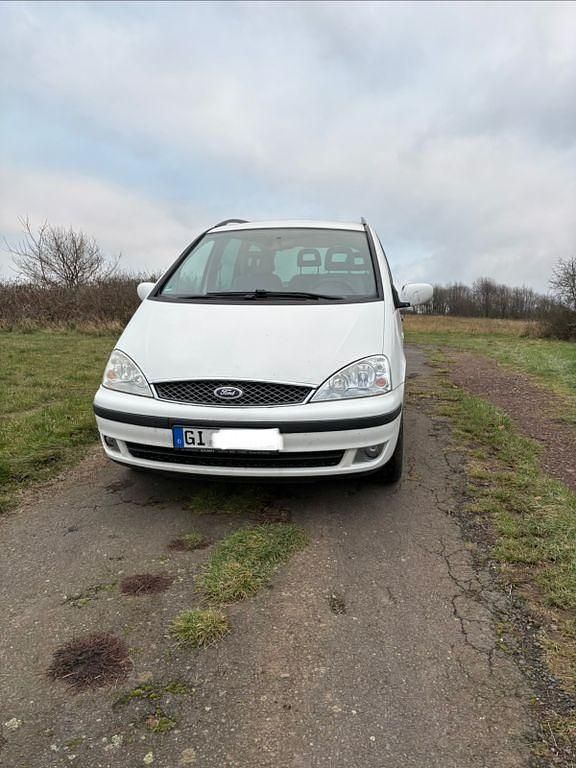 Weiß Gebraucht 2005 Ford Galaxy Trend Van / Kleinbus | 2.800 € (Etwas zu teuer) - Bild 1/4