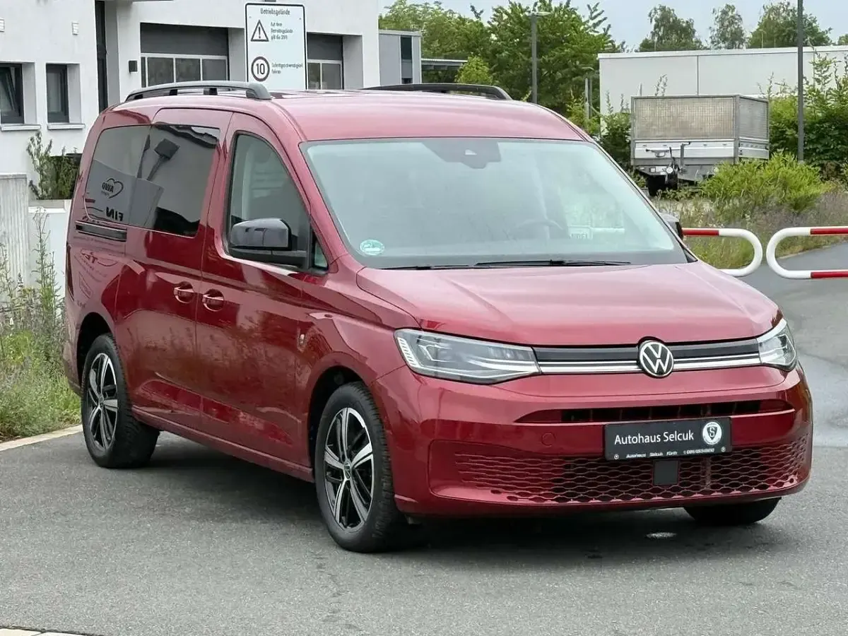 Gebraucht VW Caddy Maxi Life 122 PS (89 kW) 2022 Rot Van / Kleinbus