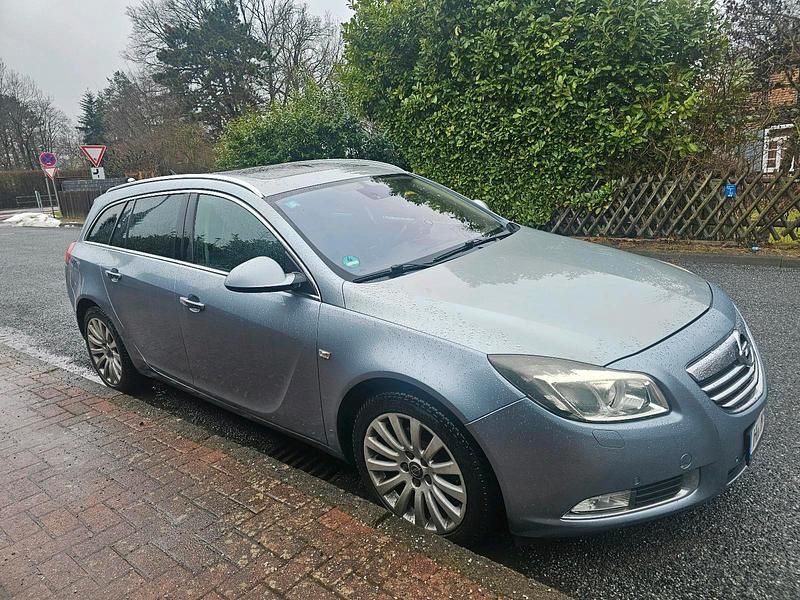 Gebraucht Opel Insignia Edition 160 PS (117 kW) 2009 Blau Kombi