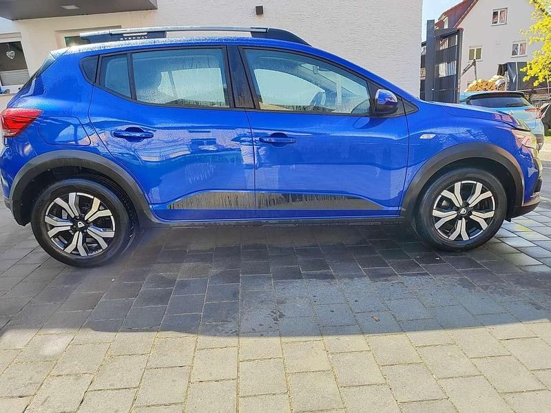 Gebraucht Dacia Sandero Expression 91 PS (66 kW) 2021 Blau Limousine