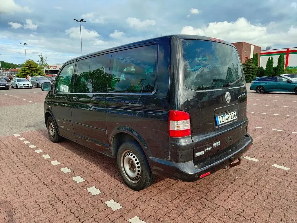 Gebraucht VW Multivan 174 PS (127 kW) 2007 Schwarz Van / Kleinbus