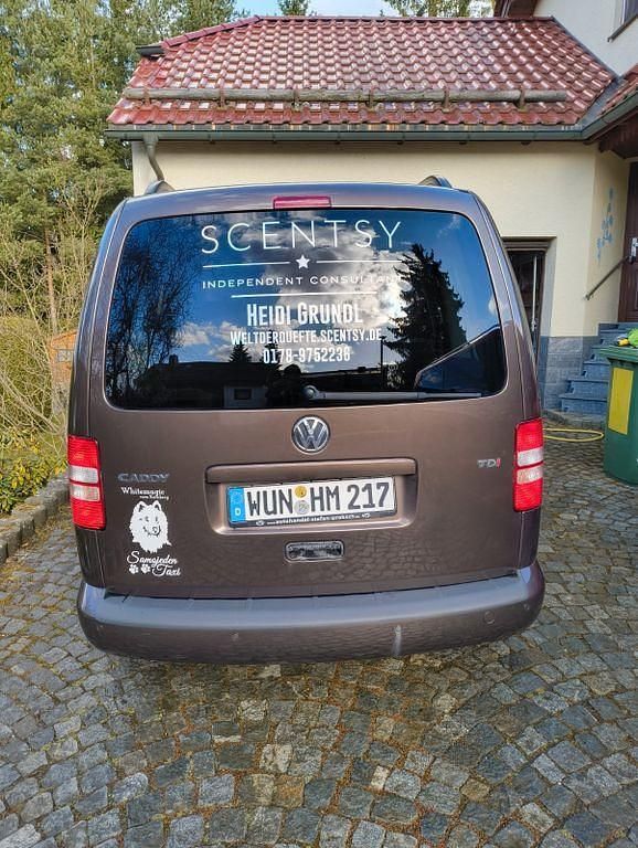 Gebraucht VW Caddy Trendline 102 PS (75 kW) 2013 Braun Van / Kleinbus