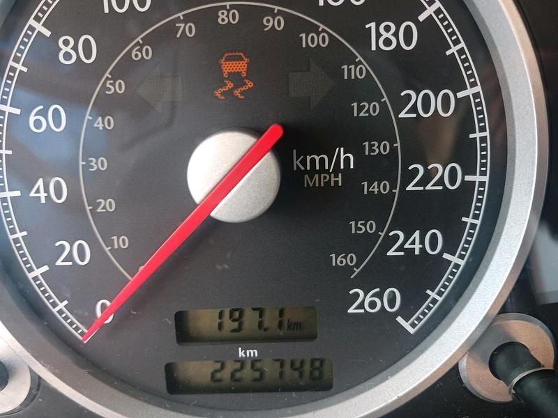 Gebraucht Chrysler Crossfire 217 PS (159 kW) 2004 Grau Cabrio