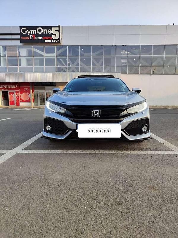 Grau Gebraucht 2020 Honda Civic Sport Plus Limousine | 18.300 € (Fairer Preis) - Bild 1/4