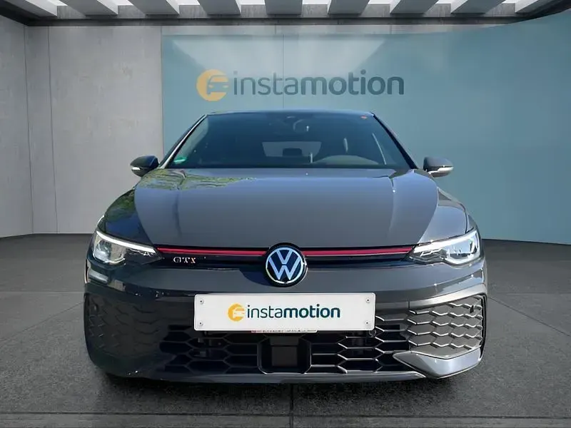 Gebraucht VW Golf VIII GTI 265 PS (194 kW) 2024 Grau Kleinwagen