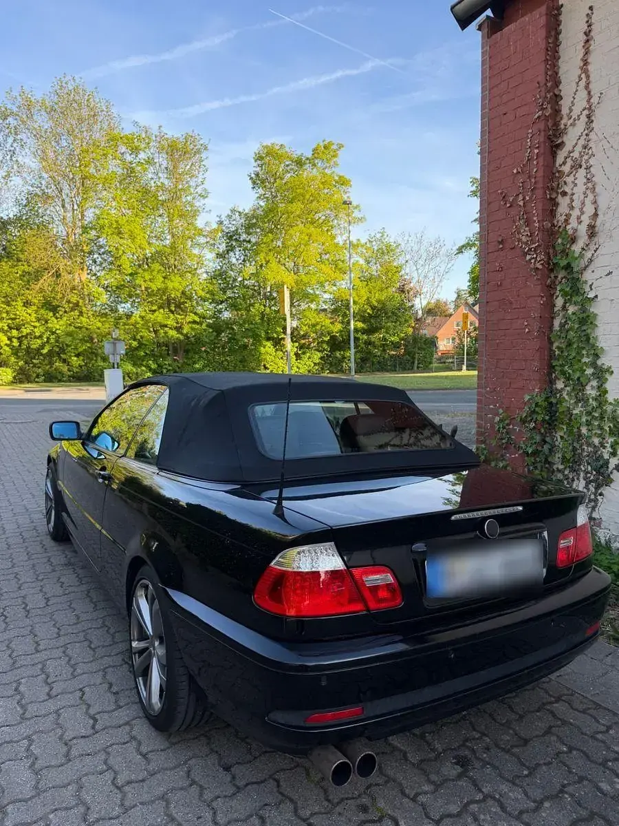 Gebraucht BMW 318 Cabriolet 143 PS (105 kW) 2004 Schwarz Cabrio