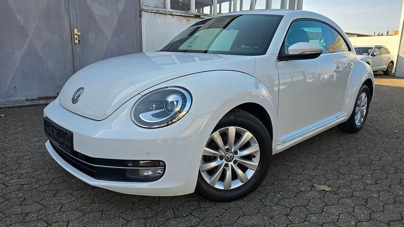 Gebraucht VW Beetle Design 105 PS (77 kW) 2012 Weiß Kleinwagen