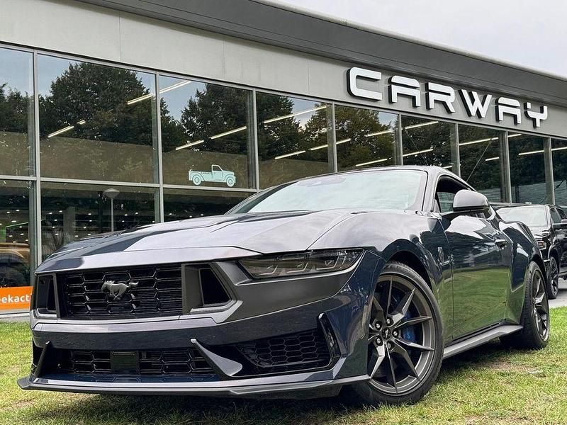 Blau Gebraucht 2023 Ford Mustang GT Dark Horse | 62.920 € - Bild 1/4