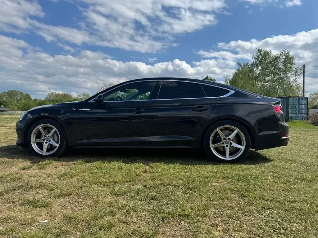 Gebraucht Audi A5 Sportback Sport 190 PS (139 kW) 2018 Schwarz Kleinwagen