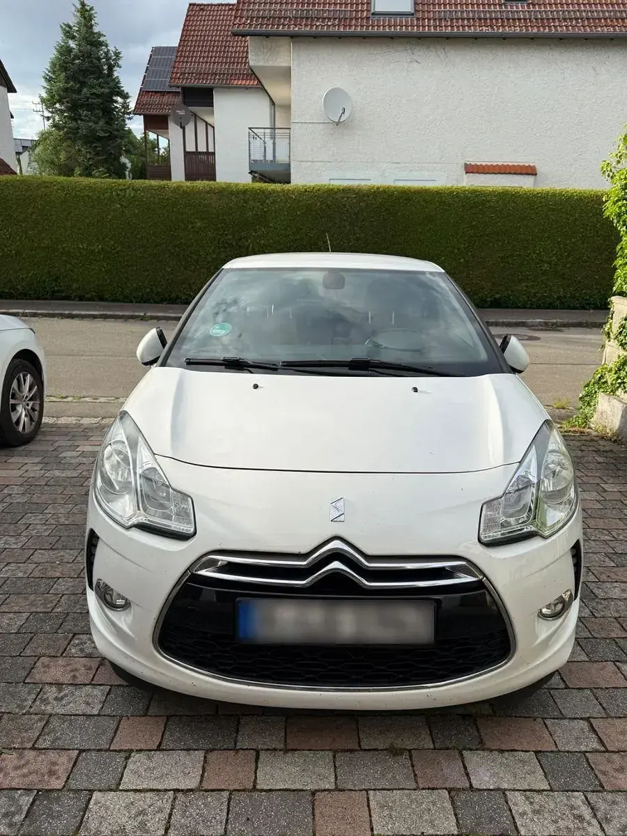 Gebraucht Citroën DS3 PureTech 82 PS (60 kW) 2013 Weiß Kleinwagen