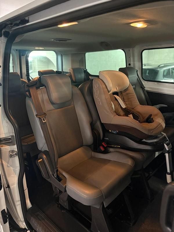 Gebraucht Ford Tourneo 101 PS (74 kW) 2015 Weiß Van / Kleinbus