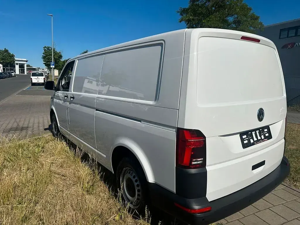 Gebraucht VW Transporter 150 PS (110 kW) 2021 Weiß Van