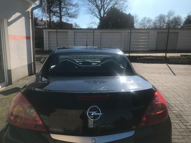 Gebraucht Opel Tigra 125 PS (91 kW) 2005 Schwarz Cabrio