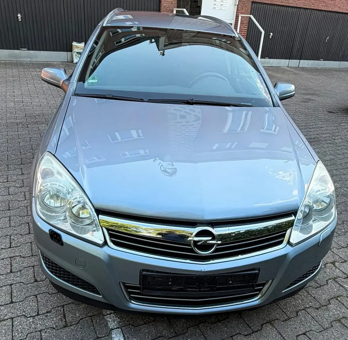 Gebraucht Opel Astra 101 PS (74 kW) 2007 Silber Kombi
