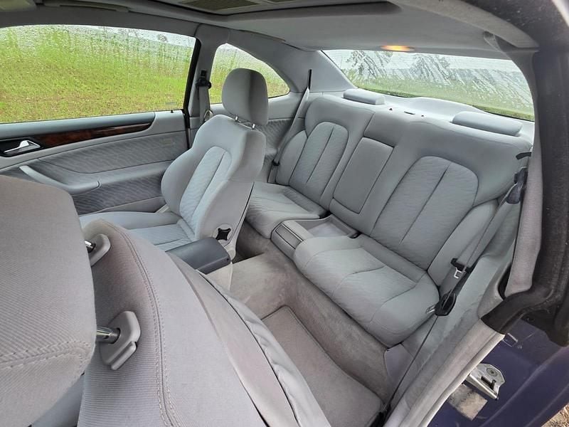 Gebraucht Mercedes CLK200 163 PS (119 kW) 2001 Andere farben Coupé