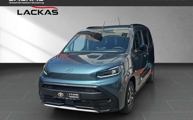 Blau Gebraucht 2024 Toyota Proace Verso City Kombi | 32.890 € (Fairer Preis) - Bild 1/4