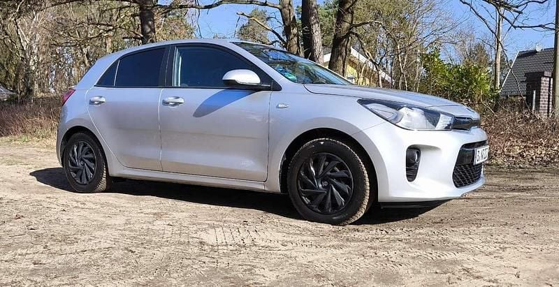 Gebraucht Kia Rio Edition 7 84 PS (61 kW) 2020 Grau Kleinwagen