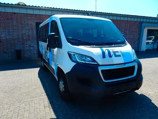Gebraucht Peugeot Boxer 140 PS (102 kW) 2019 Weiß Van