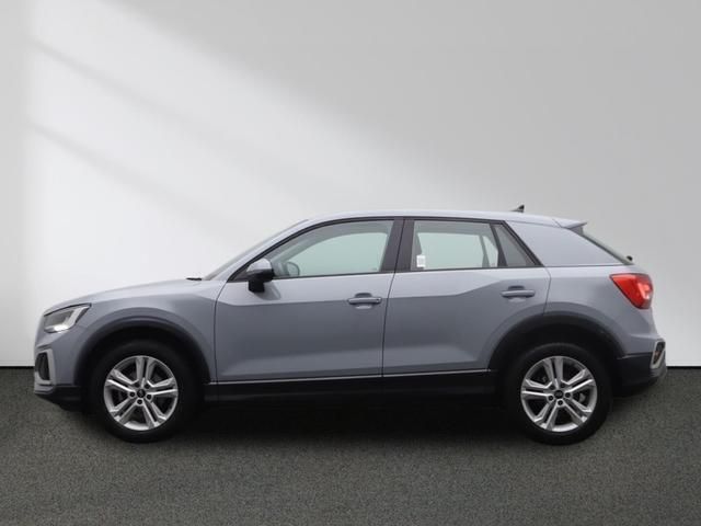 Gebraucht Audi Q2 Advanced Plus 116 PS (85 kW) 2022 Pfeilgrau perleffekt SUV