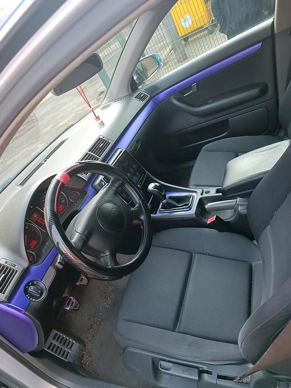 Gebraucht Audi A4 131 PS (96 kW) 2003 Andere farben Kombi