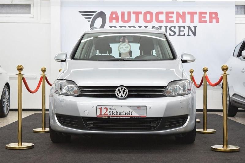 Silber Gebraucht 2009 VW Golf Plus Cross Comfortline Van / Kleinbus | 9.999 € (Etwas zu teuer) - Bild 1/4