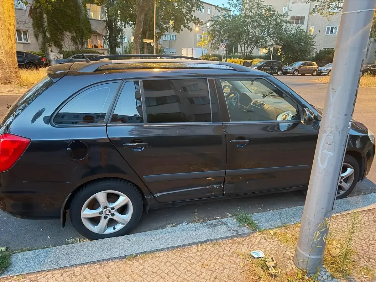 Gebraucht Skoda Fabia 80 PS (58 kW) 2009 Schwarz Kombi