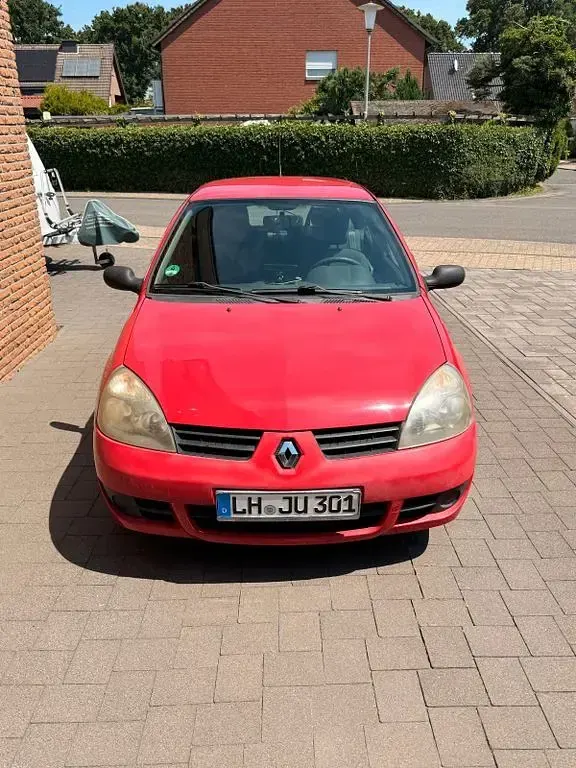 Gebraucht Renault Clio II Campus 58 PS (42 kW) 2007 Rot Limousine
