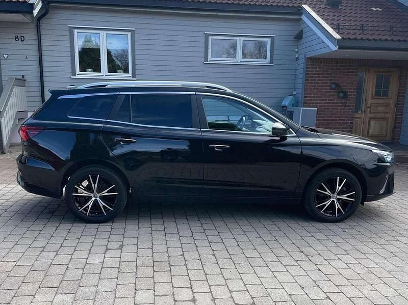Gebraucht MG MG5 EV Luxury 130 kW (177 PS) 2022 Schwarz Kombi