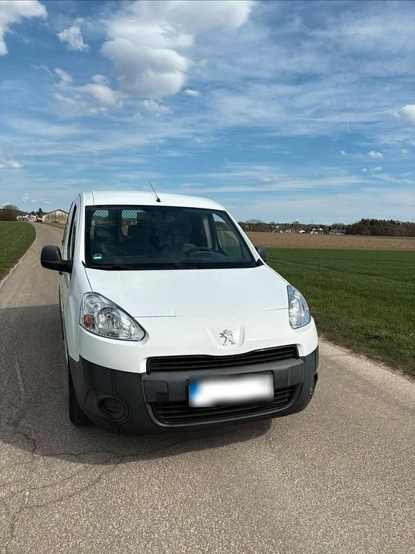 Gebraucht Peugeot Partner 90 PS (66 kW) 2013
