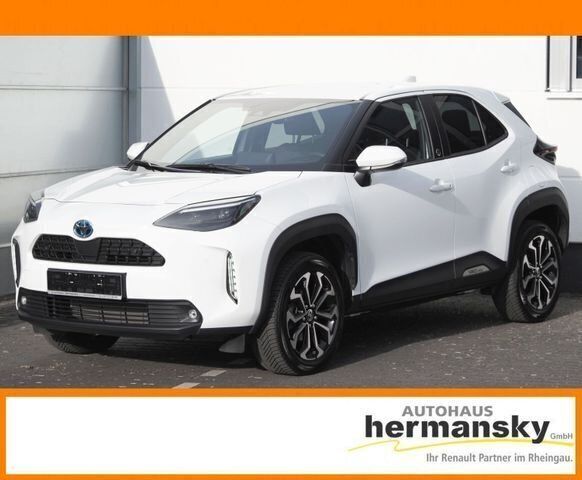 Weiß Gebraucht 2023 Toyota Yaris Cross Team SUV | 24.990 € (Fairer Preis) - Bild 1/4