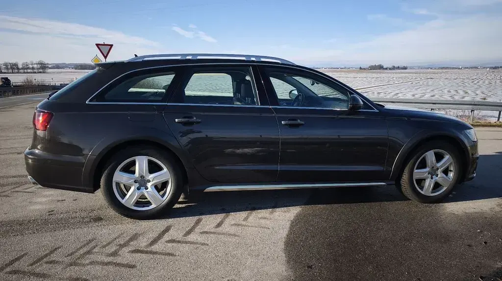Gebraucht Audi A6 Allroad 272 PS (200 kW) 2015 Grau Kombi