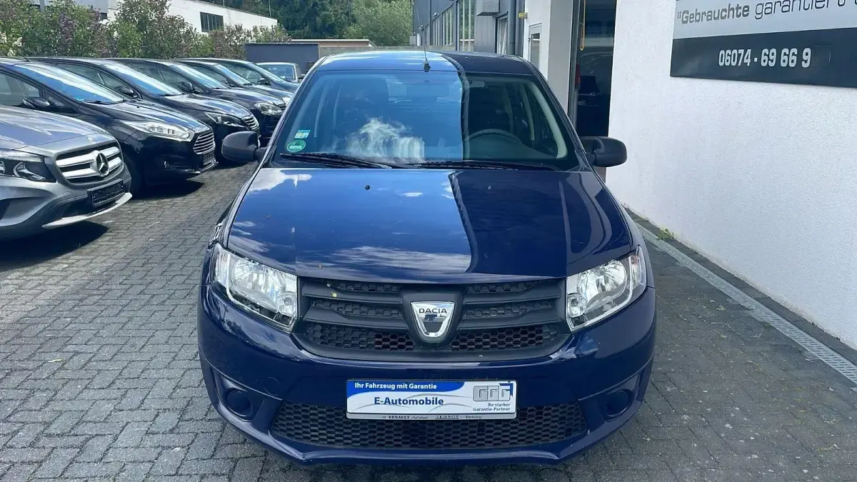 Gebraucht Dacia Sandero 75 PS (55 kW) 2015 Blau Kleinwagen