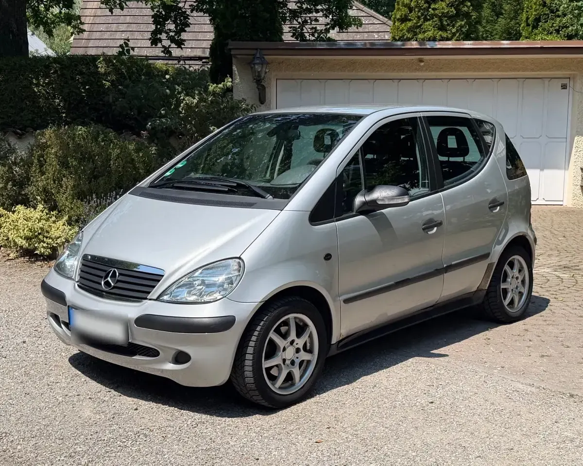 Gebraucht Mercedes A160 102 PS (75 kW) 2003 Schwarz Kleinwagen